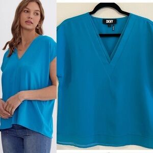 DKNY Women’s Blouse Tunic Top Small Blue Classic Preppy Business Casual